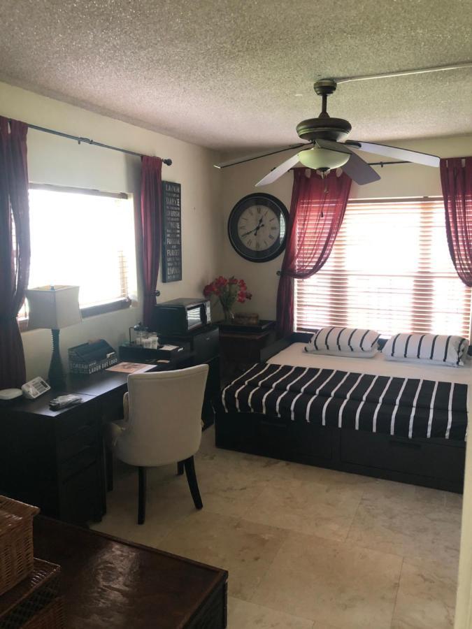 Homestay Weston Ranches Southwest Ranches Exteriör bild